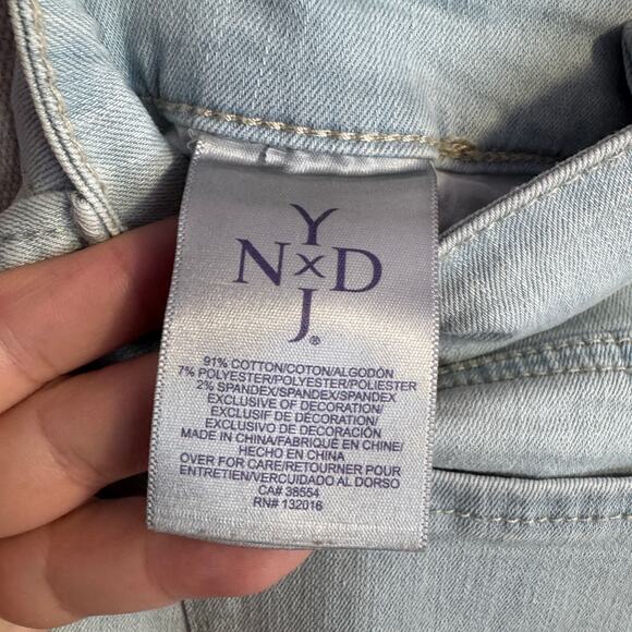 NYDJ Size 6 Light Blue Lift Tuck Super Skinny Jeans Denim Pants with Pockets - Picture 8 of 12